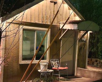 Farm House Cabin.. #116 - Saint Maries - Patio