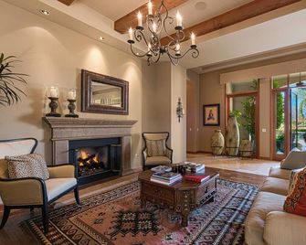Pga W Villa-Royal St.George Mnt &greg Norman Course Views,private Pool/Spa/Bar&fireplace-4bd#064114 - La Quinta - Sala de estar
