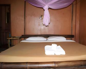 Akha Hill House Hotel - Chiang Rai - Bedroom
