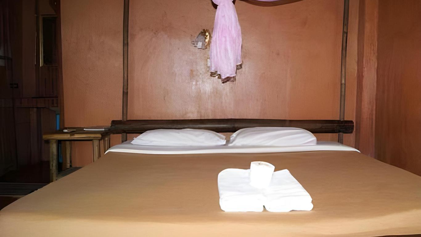 Akha Hill House Hotel