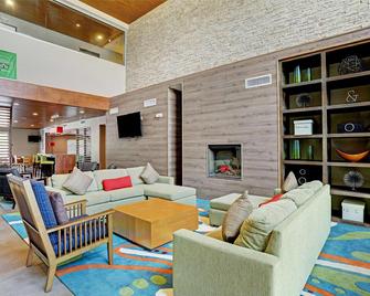Ramada by Wyndham Houston Westchase - Houston - Lounge