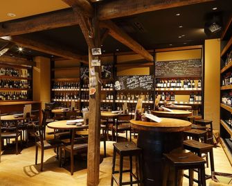 ذا بي إيكيبوكورو - طوكيو - بار