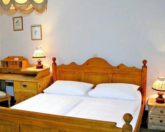 Hotel Refrather Hof - Bergisch Gladbach - Schlafzimmer