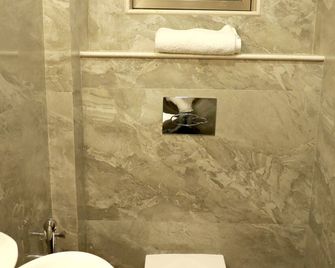 Hotel Lords Mumbai - Mumbai