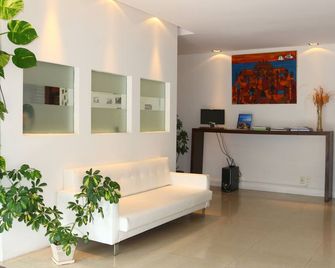 هوتل سان مارتن - بونتا ديل إست - غرفة معيشة