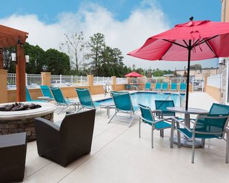 TownePlace Suites by Marriott Gainesville Northwest - Gainesville - Piscine
