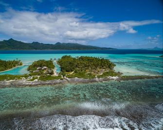 Vahine Private Island - Raiatea - Building