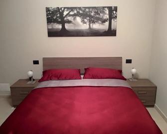 L'Airone Country House - Sant'Elia Fiumerapido - Bedroom