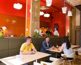 ibis Styles Dunarea Galati - Galaţi - Restaurace