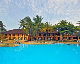 بيستانا ميرامار سياو تومي - ساو تومي - حوض السباحة