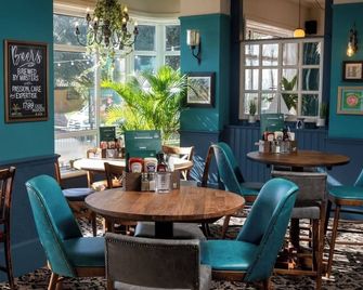 Commodore Hotel by Greene King Inns - Bournemouth - Restaurant