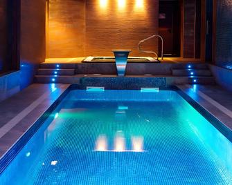 Hotel Acacias Suites & Spa - Lloret de Mar - Pool