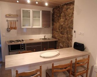 Cévenol Cottage In The Countryside Close To Anduze, And The Bamboo Plantation - Lasalle - Küche