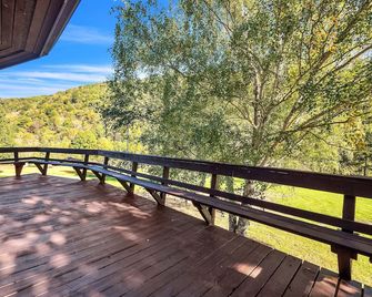 Bear Paw Cottage- 12 mins to Seneca Rocks cottage - Cabins - Balcón