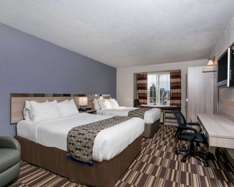 Microtel Inn & Suites by Wyndham Rochester Mayo Clinic North - Rochester - Soverom