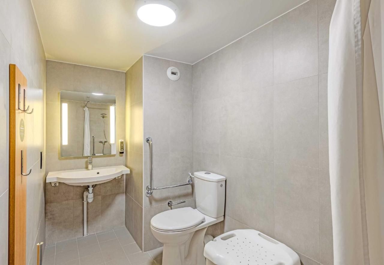 B&B HOTEL Brest Kergaradec Aéroport Gouesnou