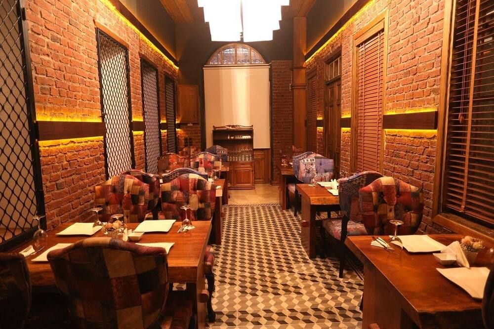 لا بيرلا بريميوم هوتل - سبيشال كلاس