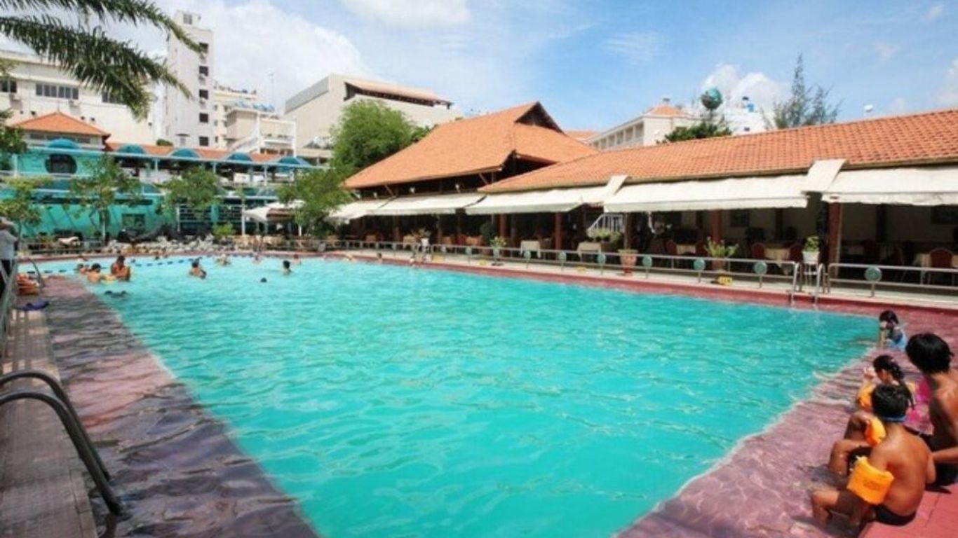 First Hotel - New Wing