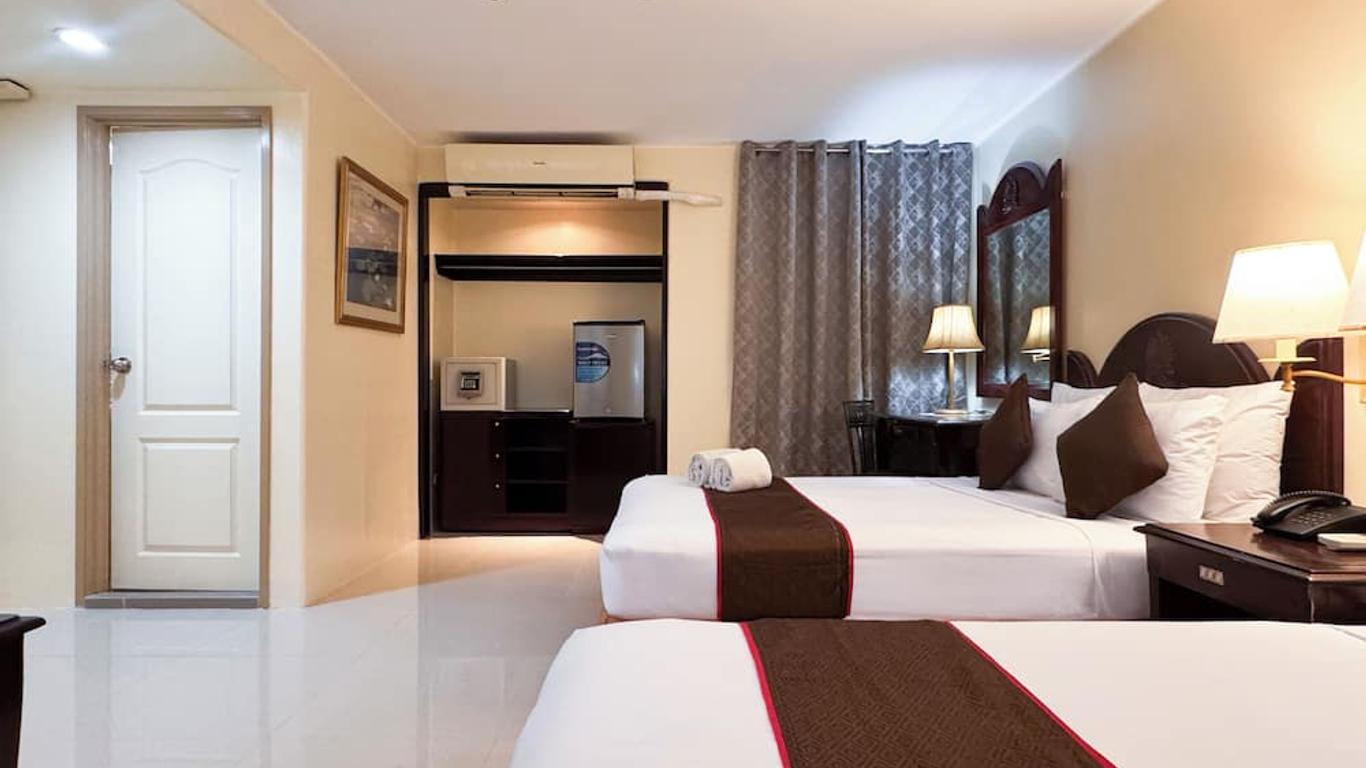 Palladium Suites Hotel