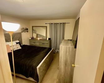 Comfortable Two Bedroom Townhome! - Middle River - Habitación