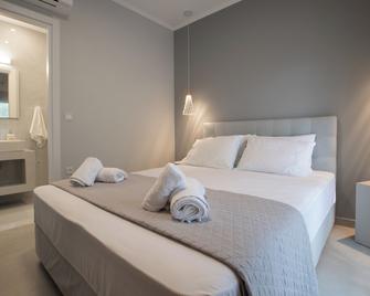 Onar - Luxury Villas - Kokolata Argostoliou - Schlafzimmer