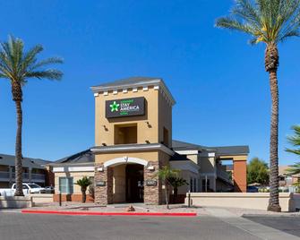 Extended Stay America Select Suites - Phoenix - Airport - E. Oak St. - Phoenix - Building