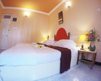 Wavoe Inn - Himmafushi - Bedroom