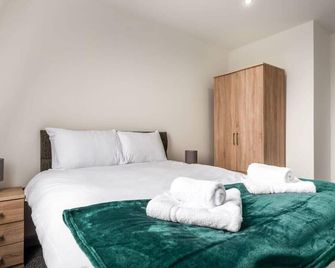 Modern 1 Bed Budget Apartment in Central Halifax - Halifax - Bedroom