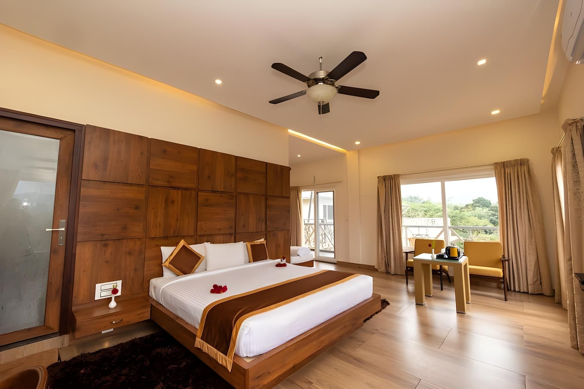 Ibc Honeydew Exotica Resort