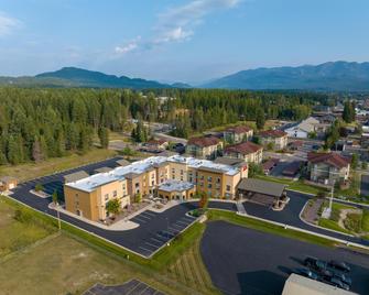 Hampton Inn & Suites Whitefish, MT - Whitefish - Gebäude