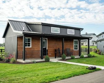 Serene Sanctuary | Tiny Home #1 in Amish Country! - Shipshewana - Budova