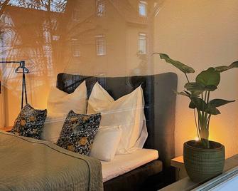 Studio Apartment mit Parkplatz - Esslingen am Neckar - Bedroom