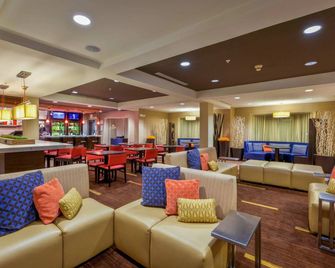 Courtyard by Marriott Baton Rouge South - באטון רוז' - טרקלין