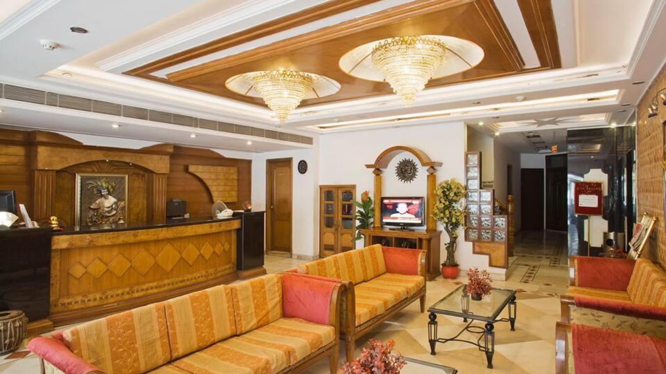 هوتل مترو هايتس