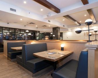 Sandman Signature Calgary Downtown Hotel - Calgary - Restaurant
