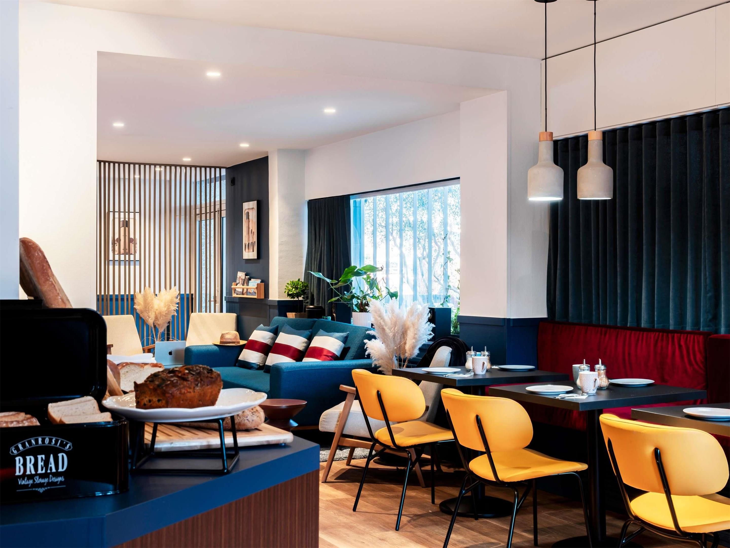 إيبيس ستايلز رةان سونتر كاتيدرال