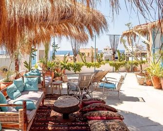 Blue Marlin Batroun - Batroun - Patio