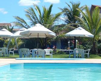 Pousada e Restaurante Kambuka - Mucuri - Piscina