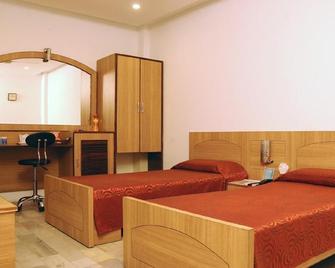 Hotel Centrepoint - Jalandhar - Soveværelse