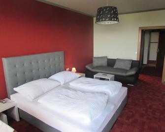 Gasthof zur Zugbrücke - Bad Kreuzen - Bedroom