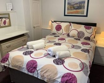 Austins Guest House - Cardiff - Quarto