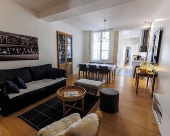 Location les merciers: 5 people La Rochelle. - La Rochelle - Sala de estar