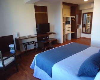 Puerto Amarras Hotel & Suites - Santa Fe - Bedroom