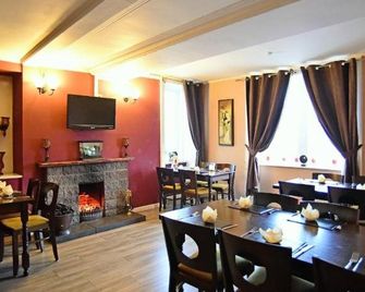 St. Cyrus Village Inn - Montrose - Restaurant