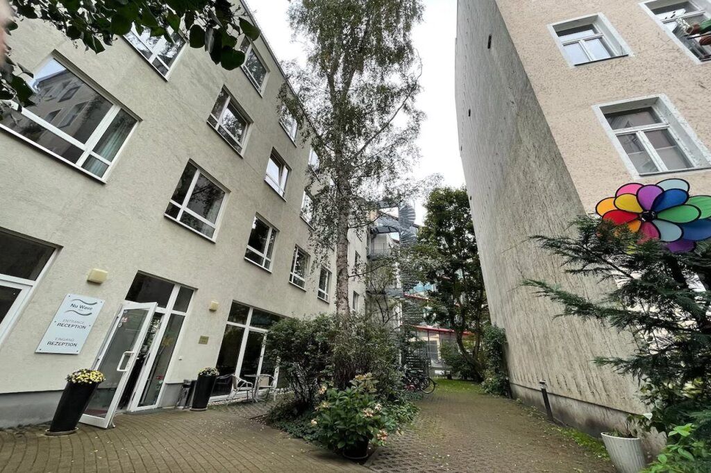 نو ويف هوتل