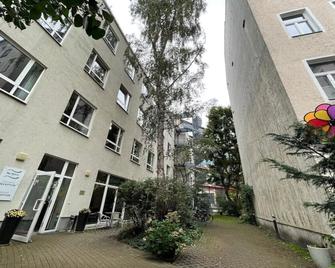 Nu Hotel Berlin - Berlin - Bygning