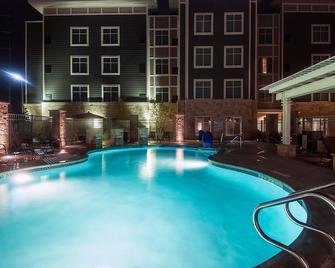 Homewood Suites by Hilton Fort Worth - Medical Center, TX - Fort Worth - Piscina