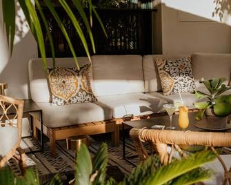 Hotel Estepona Plaza - Estepona - Sala de estar