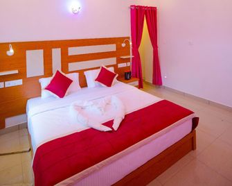Mystique Resort - Devikolam - Bedroom