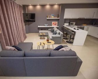 Kalafatis Downtown Apartment - Itéa
